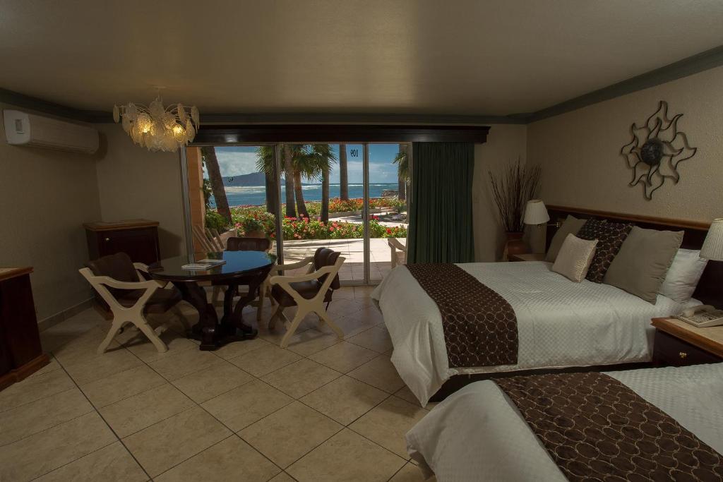 Hotel Estero Beach Ensenada Room photo